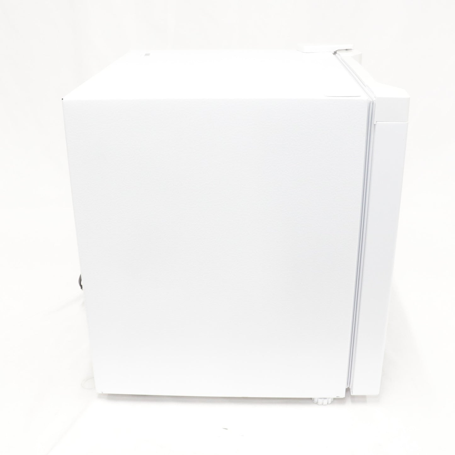 [中古(B)] [31L][右開き]アイリスオーヤマ 冷蔵庫 冷凍庫 1ドア PF-A31FD pf-a31fd-w ホワイト [良い]
