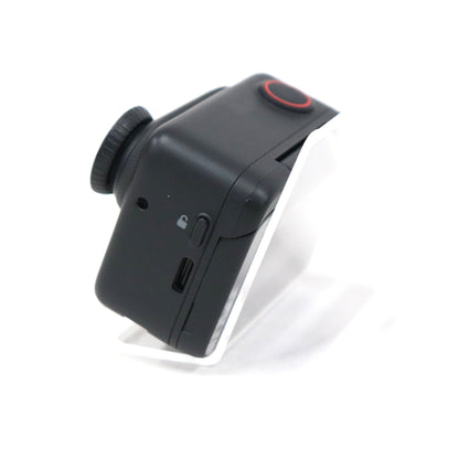 Insta360 GO 3S アクションカメラ 64GB ミッドナイトブラック　insta360-go-3s-bk 整備済みアウトレット品 [中古(A)]