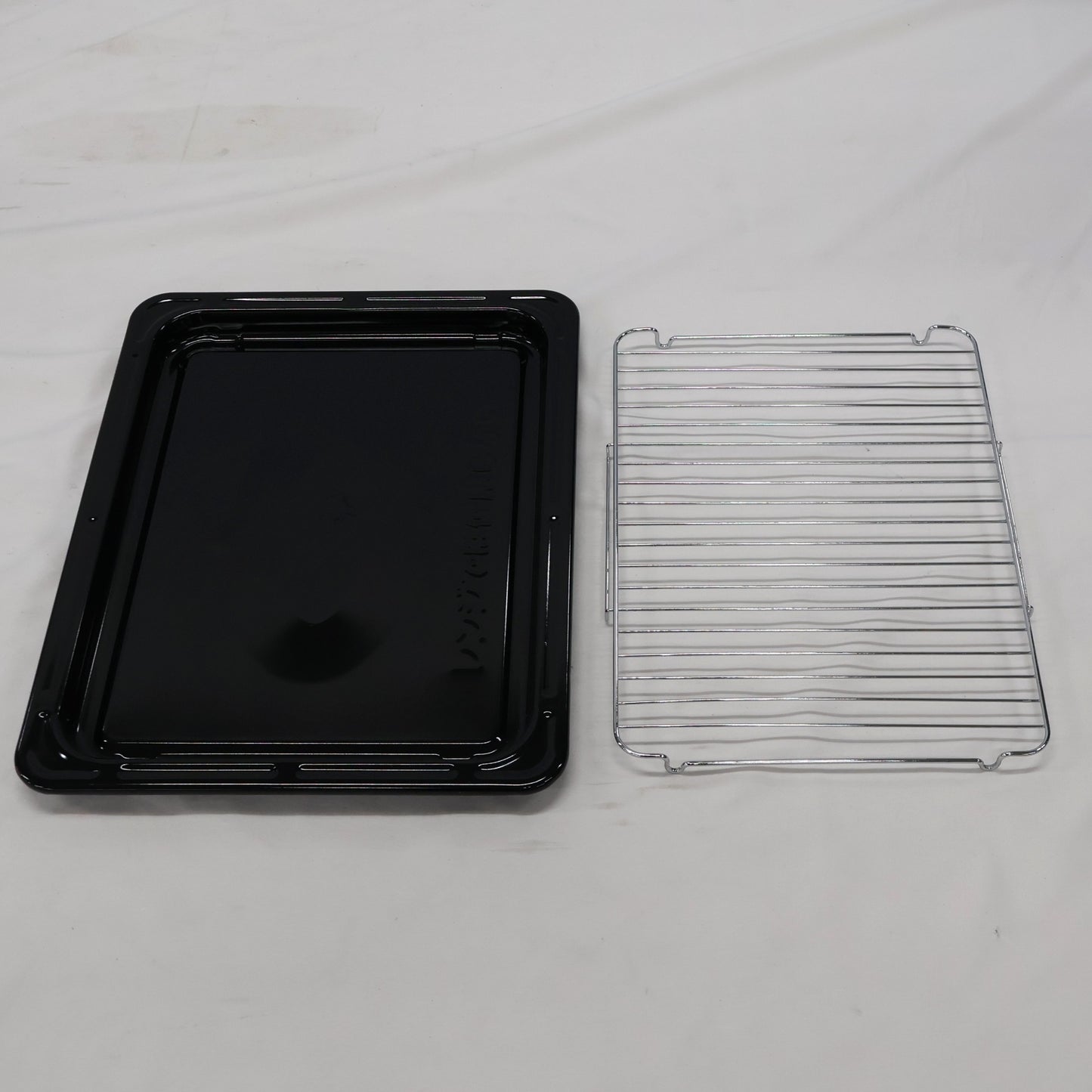 [中古(C)] [22L]シャープ ウォーターオーブン ヘルシオ AX-UA30 オーブンレンジ 22L ax-ua30-w ホワイト [可]