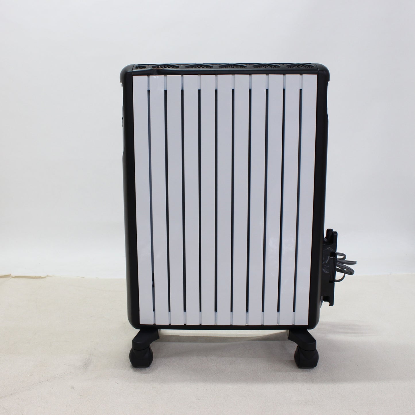 [中古(C)] [2020年発売モデル] デロンギ マルチダイナミックヒーター Wi-Fiモデル MDHAA15WIFI-BK 1500W ピュアホワイト+マットブラック (暖房目安 10~13畳) mdhaa15wifi-bk mdhaa15wifi-bk　[可]
