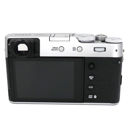 [中古(A)] 富士フイルム X100VI コンパクトデジタルカメラ x100vi-sl シルバー[非常に良い]