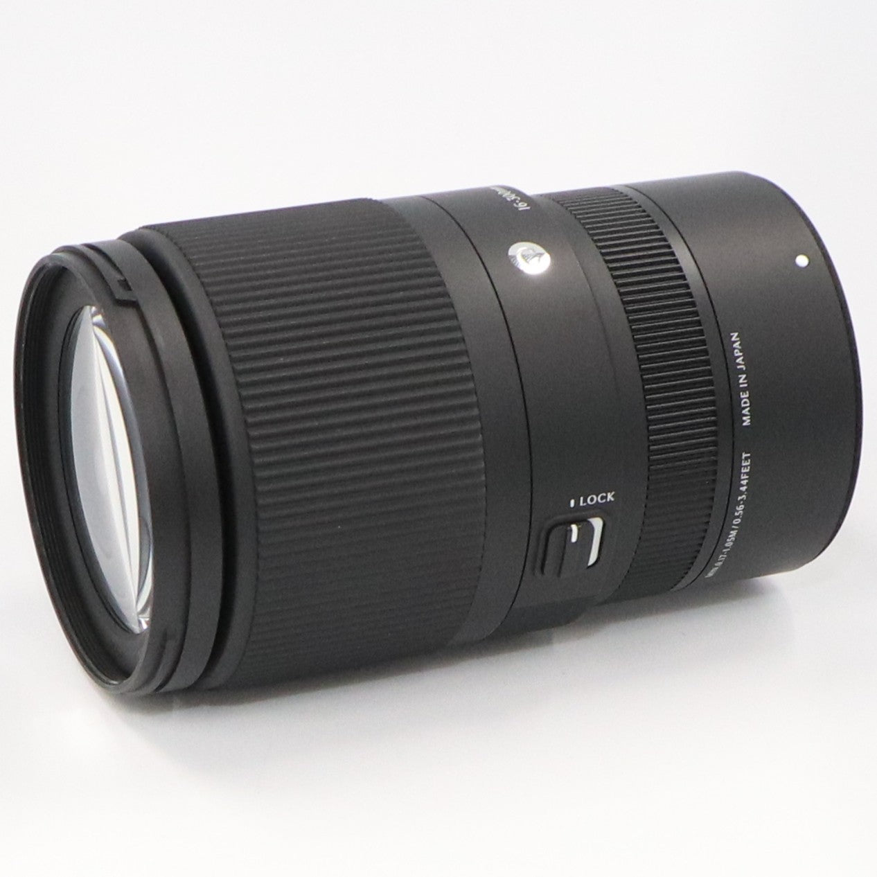シグマ Contemporary 16-300mm F3.5-6.7 DC OS 高倍率ズームレンズ (CANON RFマウント用)　16-300mm-f35-67-dc-os-rf   整備済みアウトレット品 [良い(B)]
