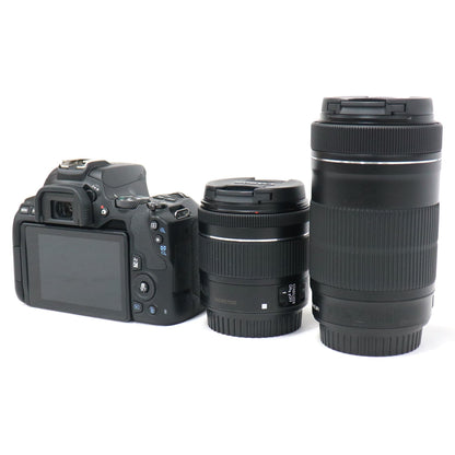 Canon 一眼レフカメラ EOS Kiss X10 ダブルズームキット ブラック eos-kiss-x10  ブラック 整備済みアウトレット品 [良い(B)]