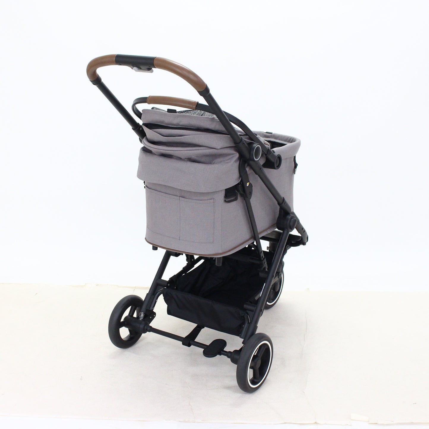 [中古(C)] コンビ ペット用カート ルルテイル キャリー レンティキュラークラウズグレー4972990195140　[可]
