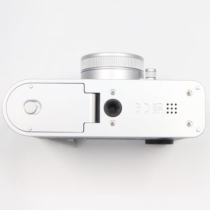 富士フイルム X half X-HF1 コンパクトデジタルカメラ x-half-sv  シルバー 整備済みアウトレット品 [中古(A)]