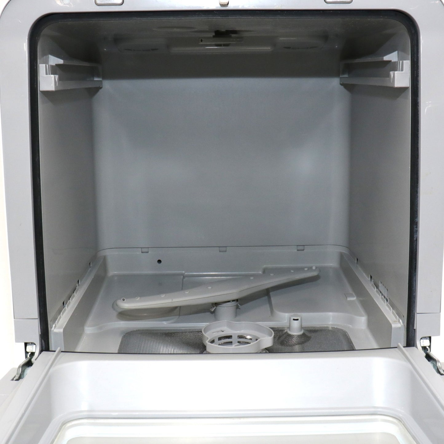 [ジャンク] [～食器16点]シロカ アドバンスシリーズ 食器洗い乾燥機 SS-MA251 工事不要 タンク式 分岐水栓可 ss-ma251 [難あり(D)]