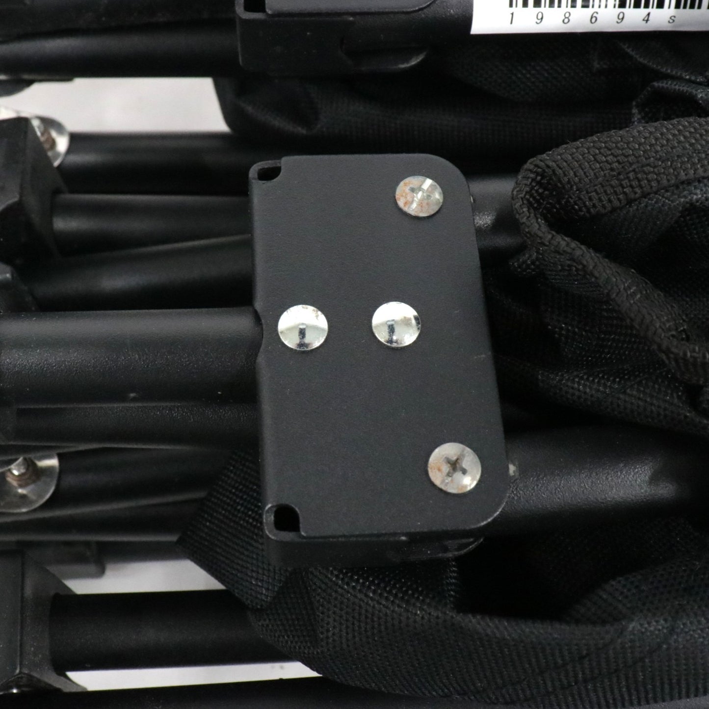 [中古(B)] キャプテンスタッグ ブラックラベル キャンピングベッド cs-ub2004　cs-ub2004  [良い]