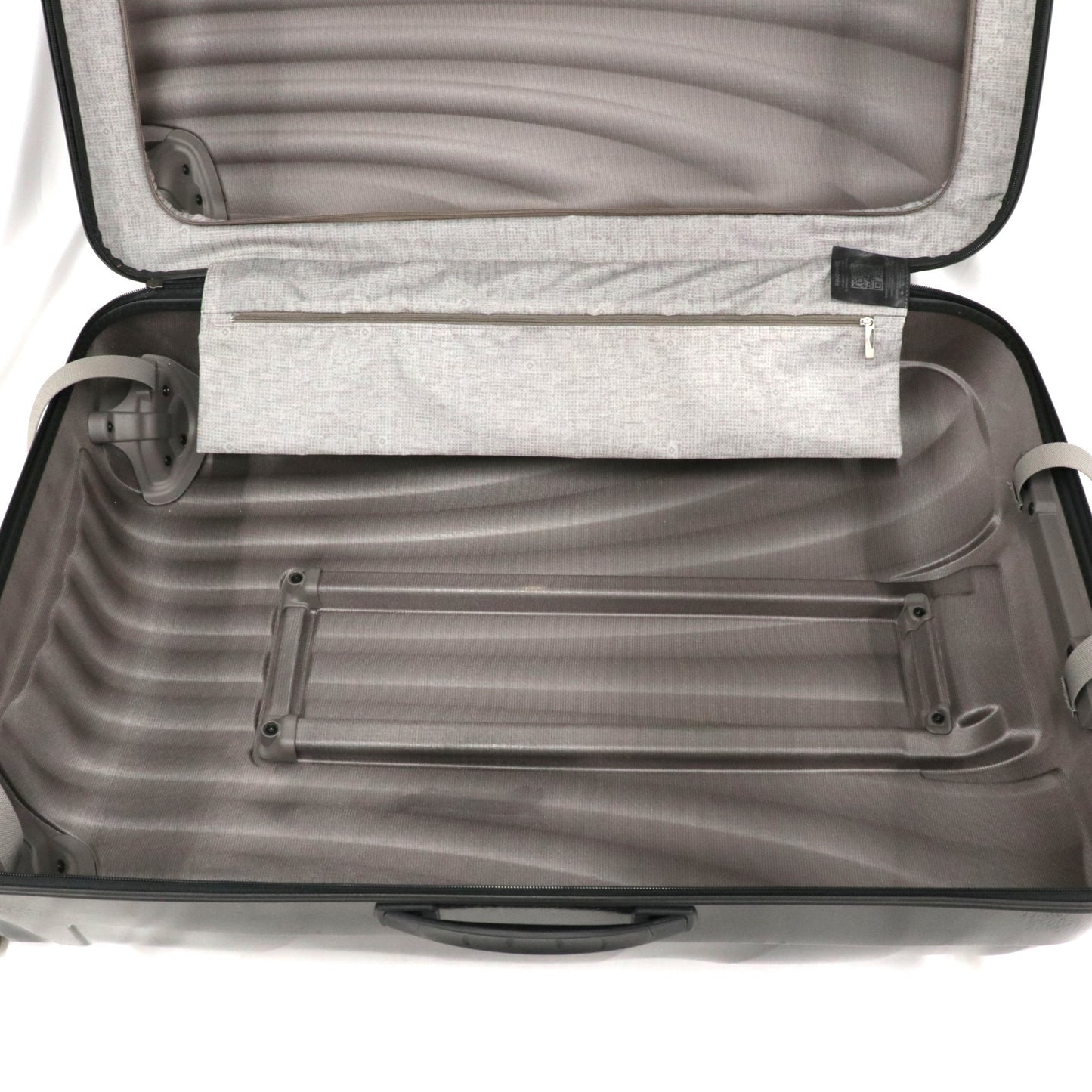 [中古(C)] [8-10泊向けサイズ]サムソナイト シーライト スピナー81 123L ハードスーツケース　samsonite-clite81-bk samsonite-clite81-bk　[可]