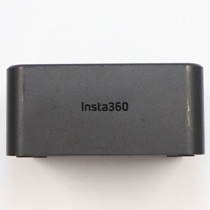 Insta360 X4 360度カメラ 充電ハブ(ハブのみ) insta360-x4-batterycharge   整備済みアウトレット品 [良い(B)]