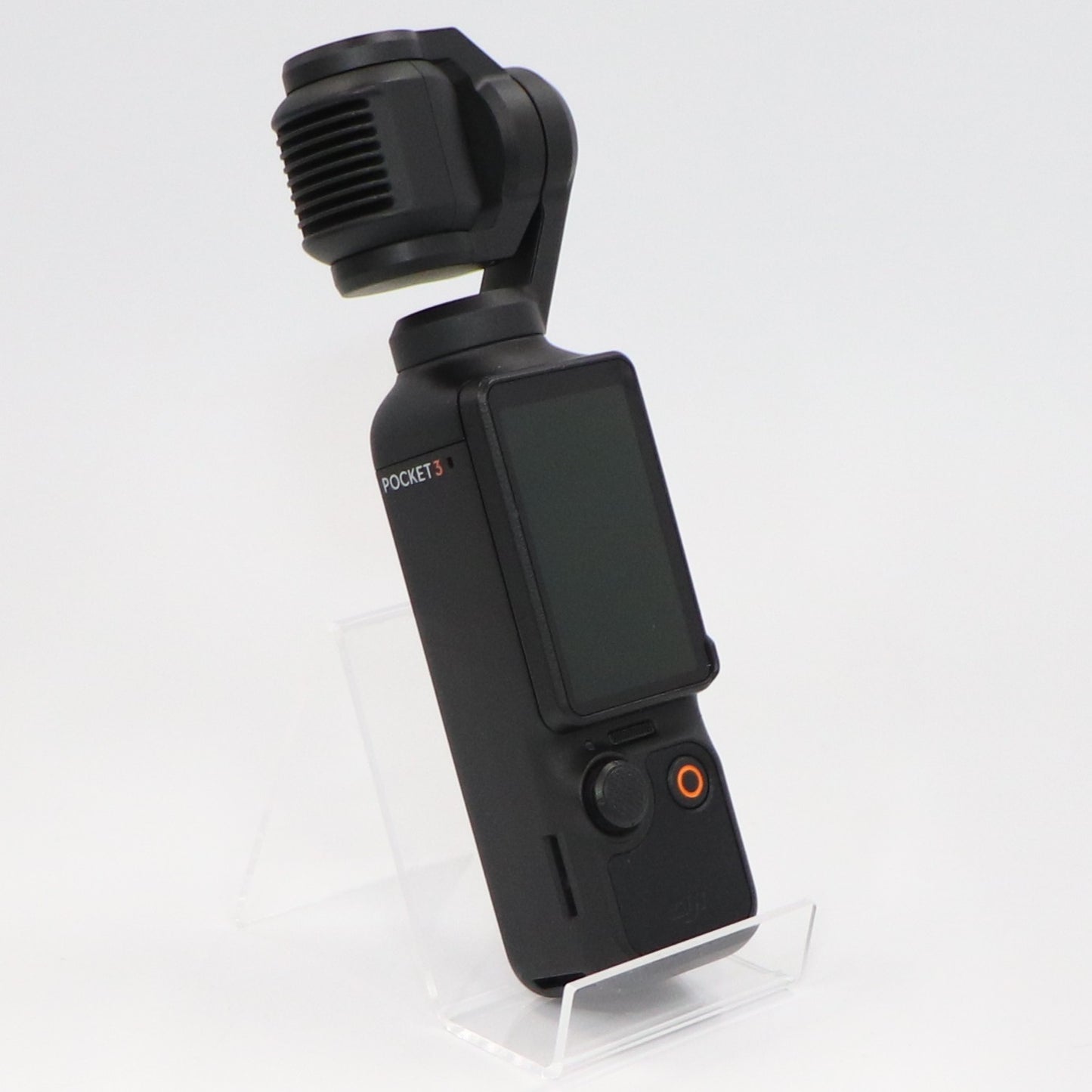 DJI Osmo Pocket 3 Creator Combo 3軸スタビライザー搭載 ポケットジンバルカメラ  osmopocket-3-combo 整備済みアウトレット品 [中古(C)]