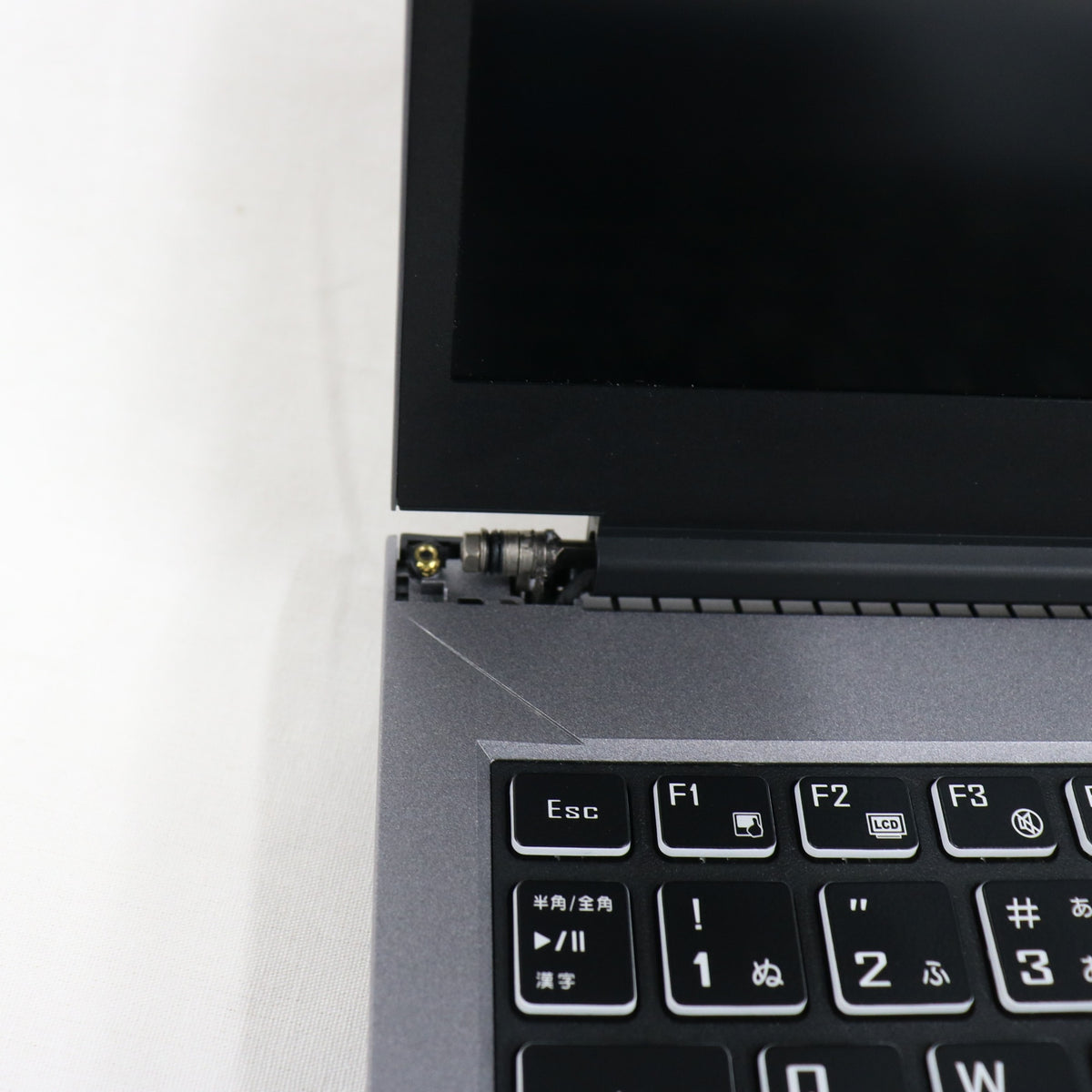 FRONTIER(フロンティア) ゲーミングノートパソコン FRLNA712/C frlna712-c   整備済みアウトレット品 [中古(C)]