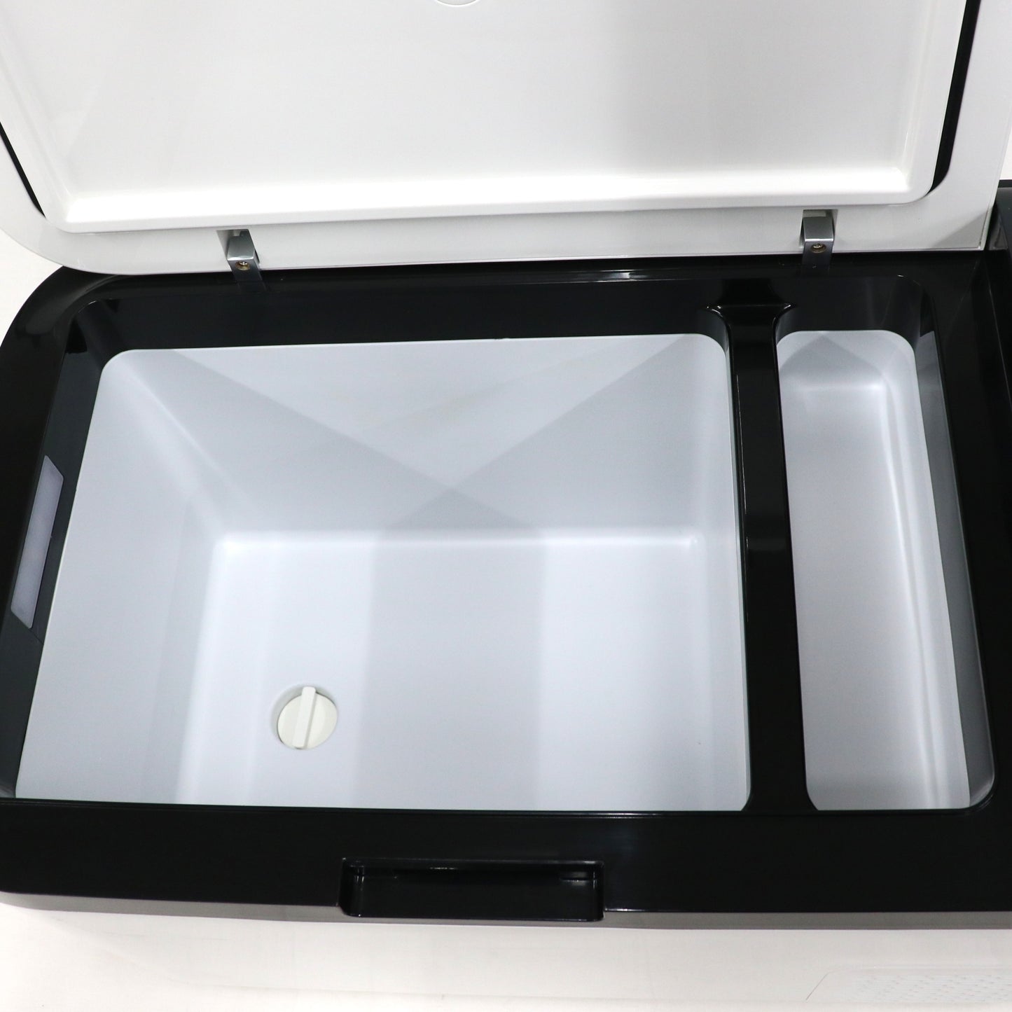 [20L]クラカ(kuraca) ポータブル冷蔵 冷凍庫 KFERA-20-WH　kfera-20-wh  ホワイト 整備済みアウトレット品 [中古(C)]