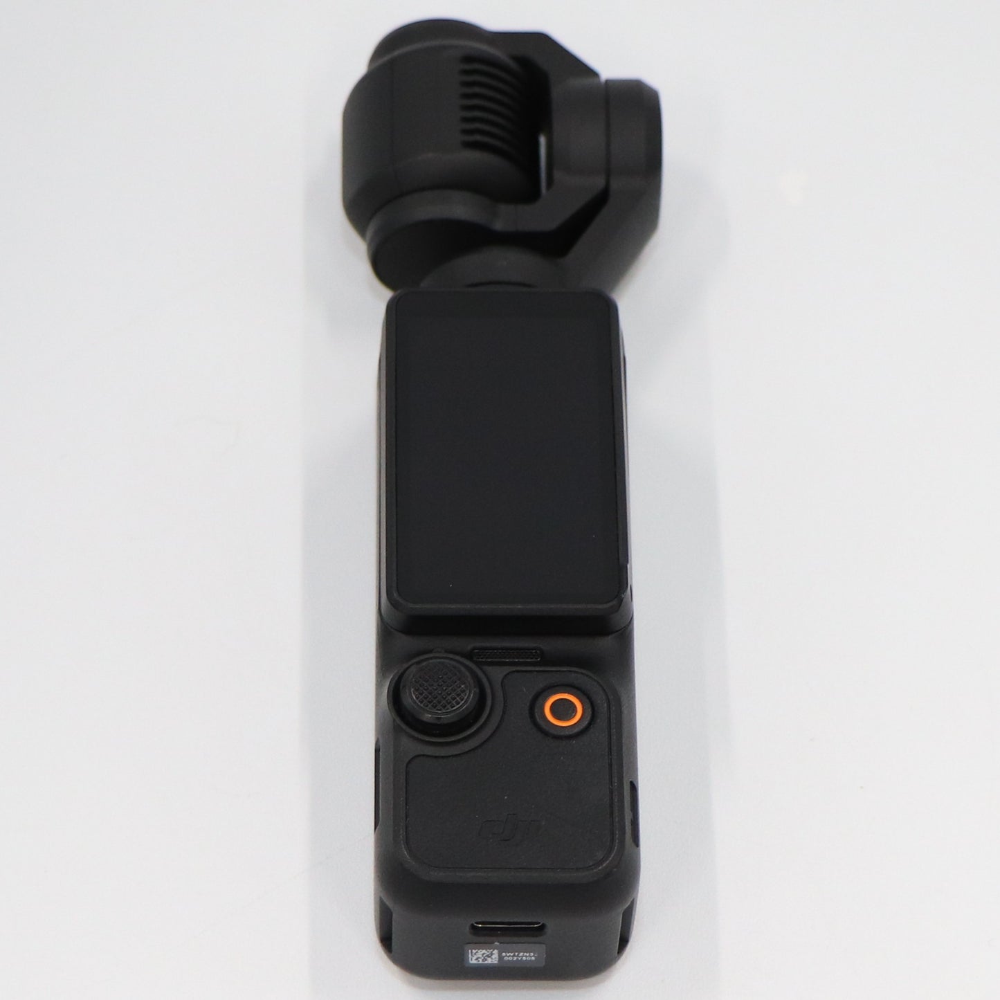 [中古(B)] [標準付属品のみ]DJI Osmo Pocket 3 (オズモポケット3) 3軸スタビライザー搭載 ハンドヘルドカメラ ビデオカメラ　dji-osmo-pocket-3  [良い]