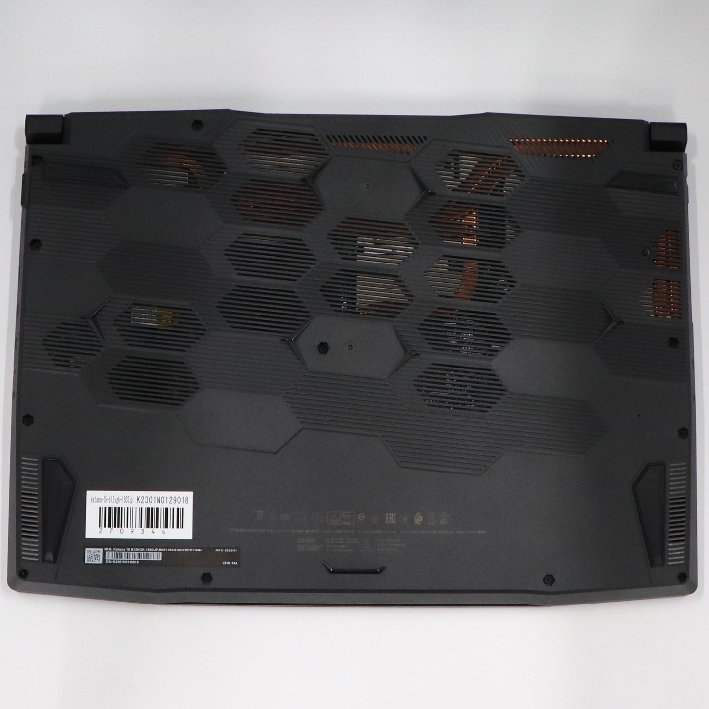 MSI(エムエスアイ)Katana-15-B12VGK-1803JPゲーミングノートパソコン katana-15-b12vgk-1803jp   整備済みアウトレット品 [中古(C)]