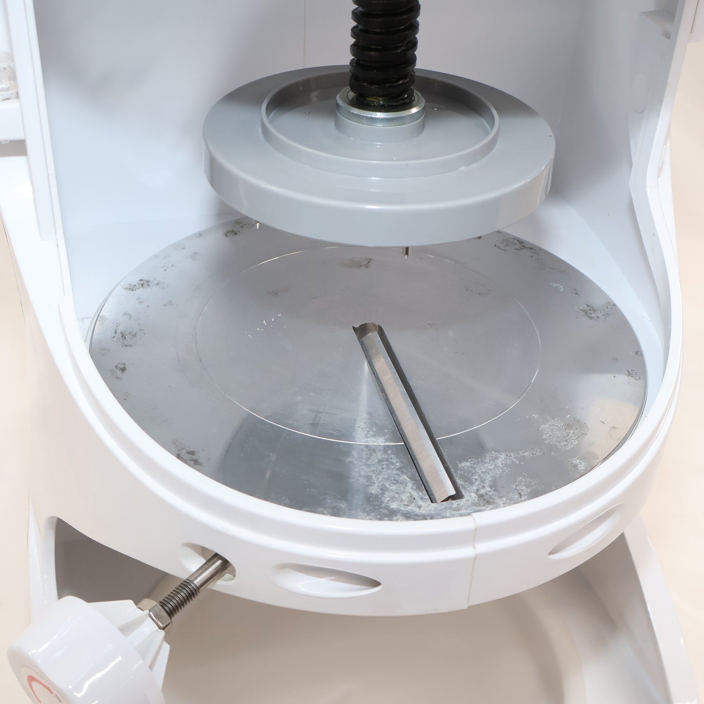 業務用電動かき氷機 KIPROSTAR PRO-WB350 ブロックアイス対応 pro-wb350   整備済みアウトレット品 [中古(C)]