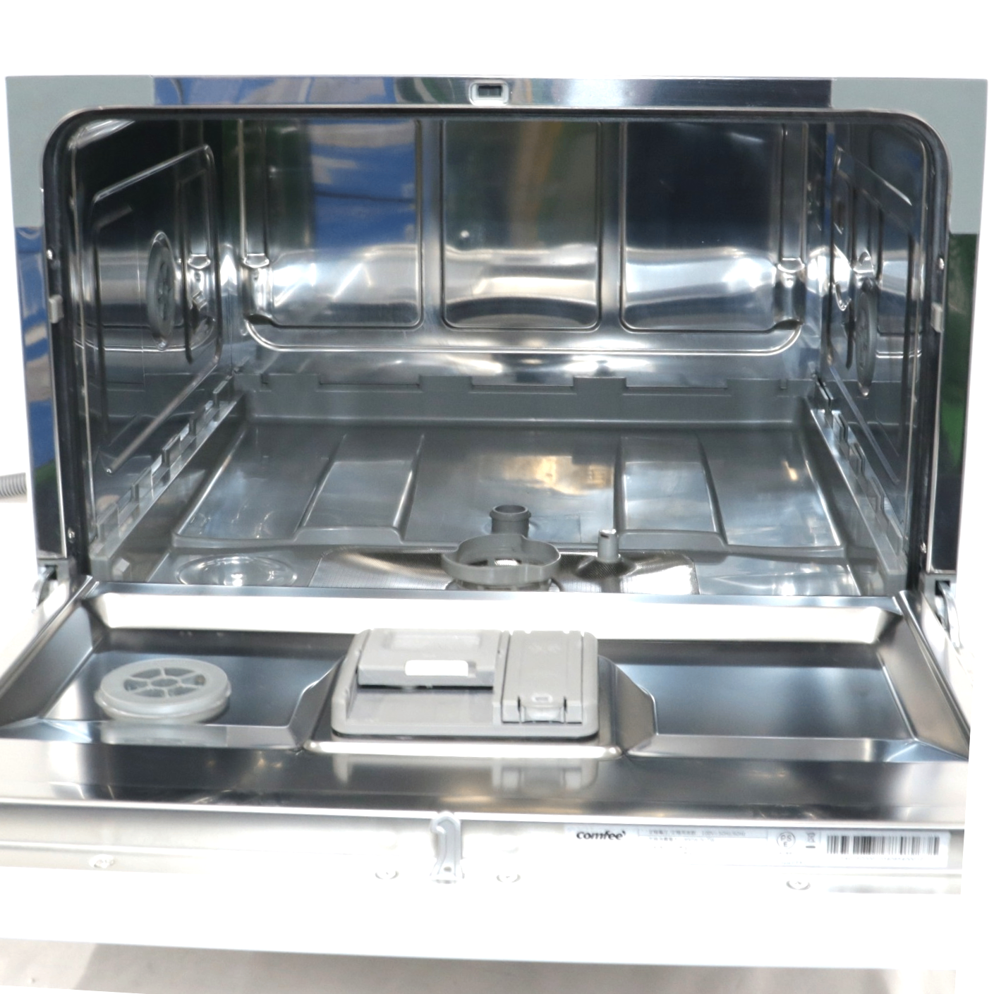 [中古(C)] [～食器30点]comfee‘ (コンフィー) 2WAY食器洗い乾燥機 WQP6-3608 工事不要 自動給水式 分岐水栓対応 5人分　comfee-wqp6-3608 comfee-wqp6-3608　[可]