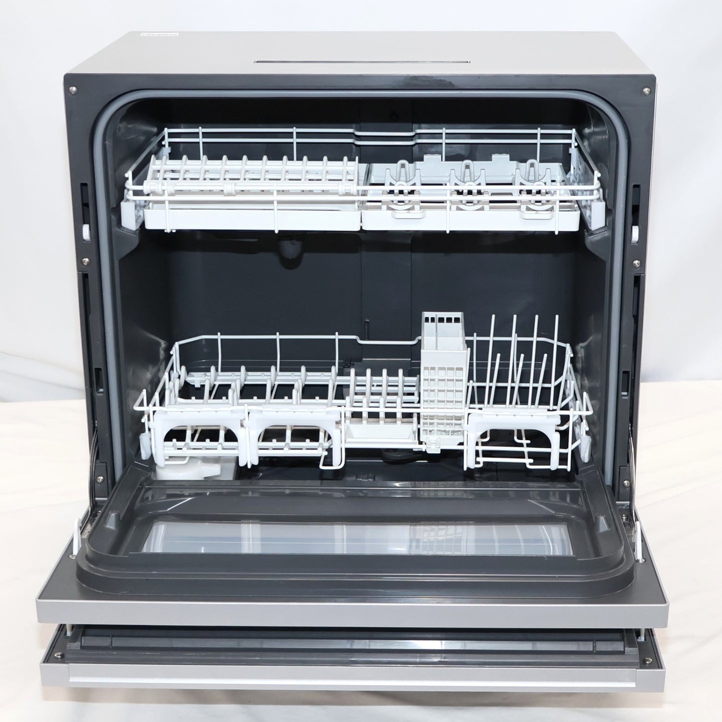 [中古(B)] [～食器40点]パナソニック 食器洗い乾燥機 NP-TZ500 分岐水栓対応 5人分　np-tz500-s シルバー [良い]