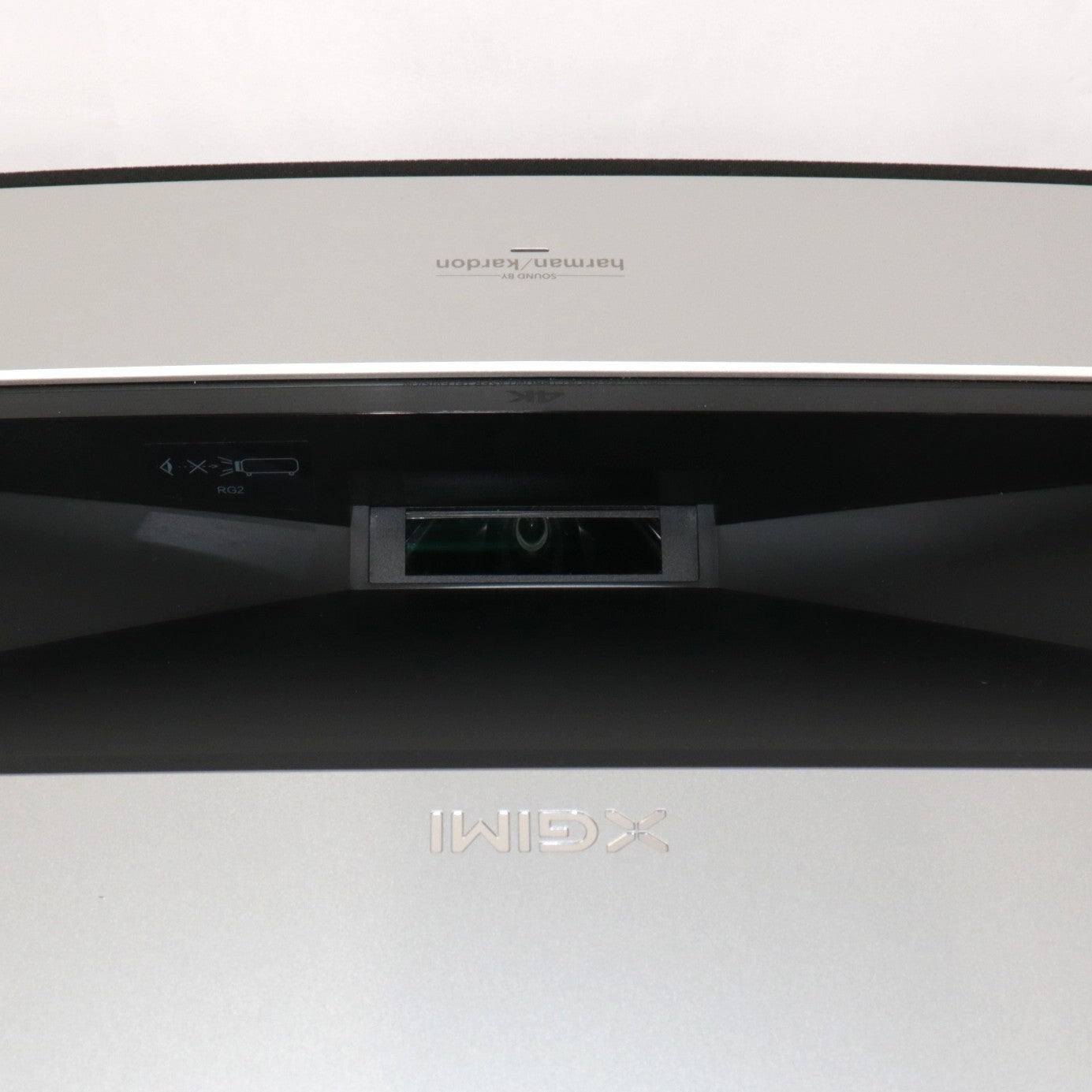 [中古(B)] XGIMI AURA 超短焦点4Kホームプロジェクター XM03A xm03a  [良い]