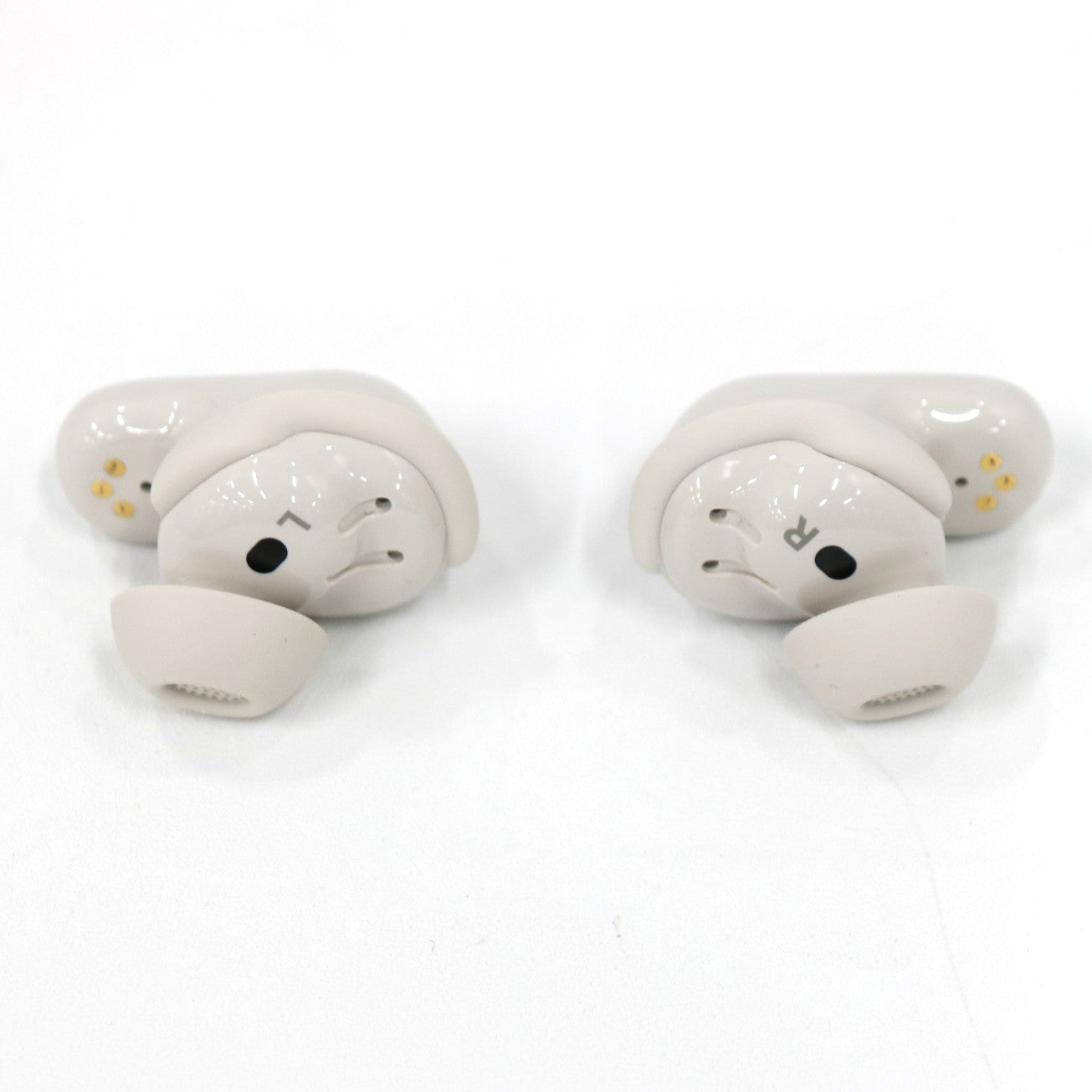 [中古(C)] Bose QuietComfort Ultra Earbuds(第2世代) ワイヤレスイヤホン qc-ultra-earbuds-2-w ホワイトスモーク [可]