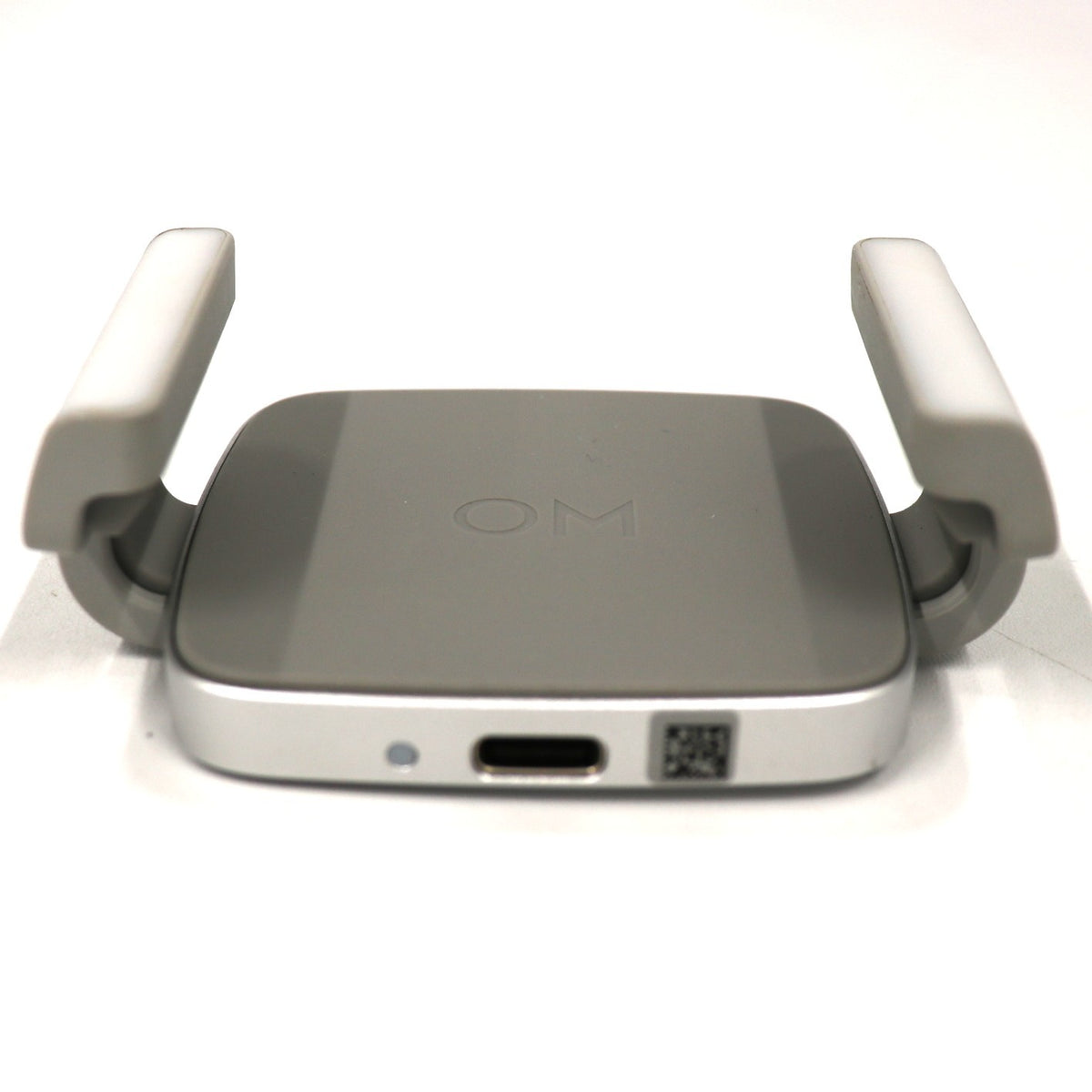 DJI OM 補助ライト内蔵スマートフォンクランプ dji-om-fill-light-phone-clamp   整備済みアウトレット品 [良い(B)]