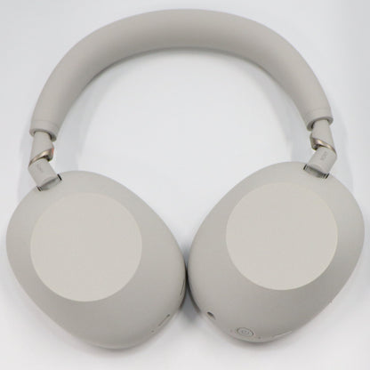 [中古(B)] ソニー WH-1000XM6 ワイヤレスノイズキャンセリングヘッドホン wh-1000xm6-p プラチナシルバー [良い]