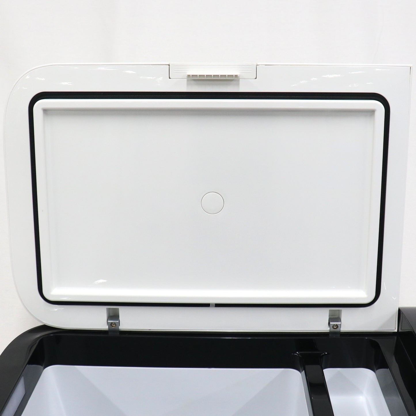 [20L]クラカ(kuraca) ポータブル冷蔵 冷凍庫 KFERA-20-WH　kfera-20-wh  ホワイト 整備済みアウトレット品 [中古(C)]
