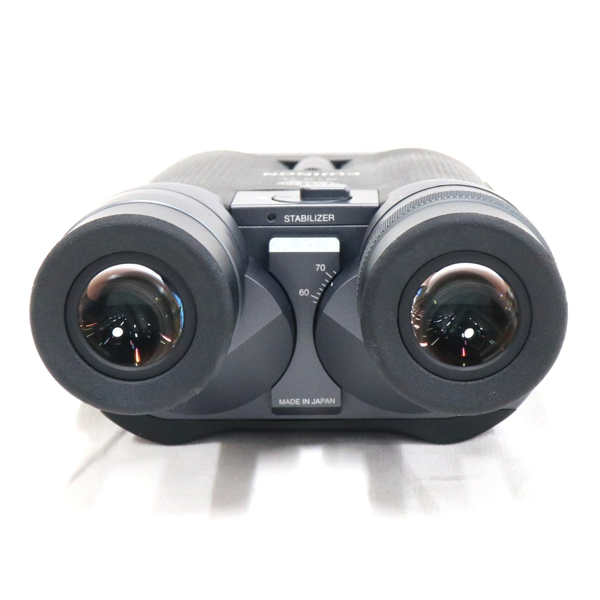 [倍率20倍]富士フイルム FUJINON テクノスタビ TS-L 20×40 コンサート・ライブ向け 防振双眼鏡 防水タイプ fujinon-techno-stabi-ts-l2040   整備済みアウトレット品 [中古(C)]