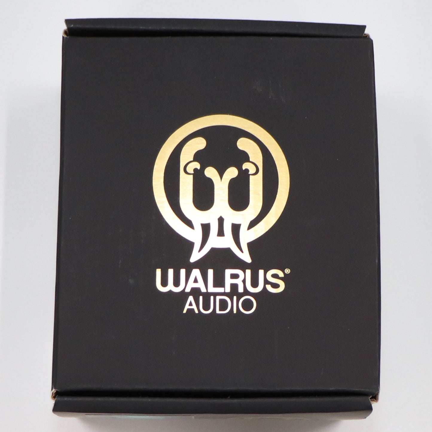 【新品】 Walrus Audio Julia V2 ギターエフェクターjulia-v2