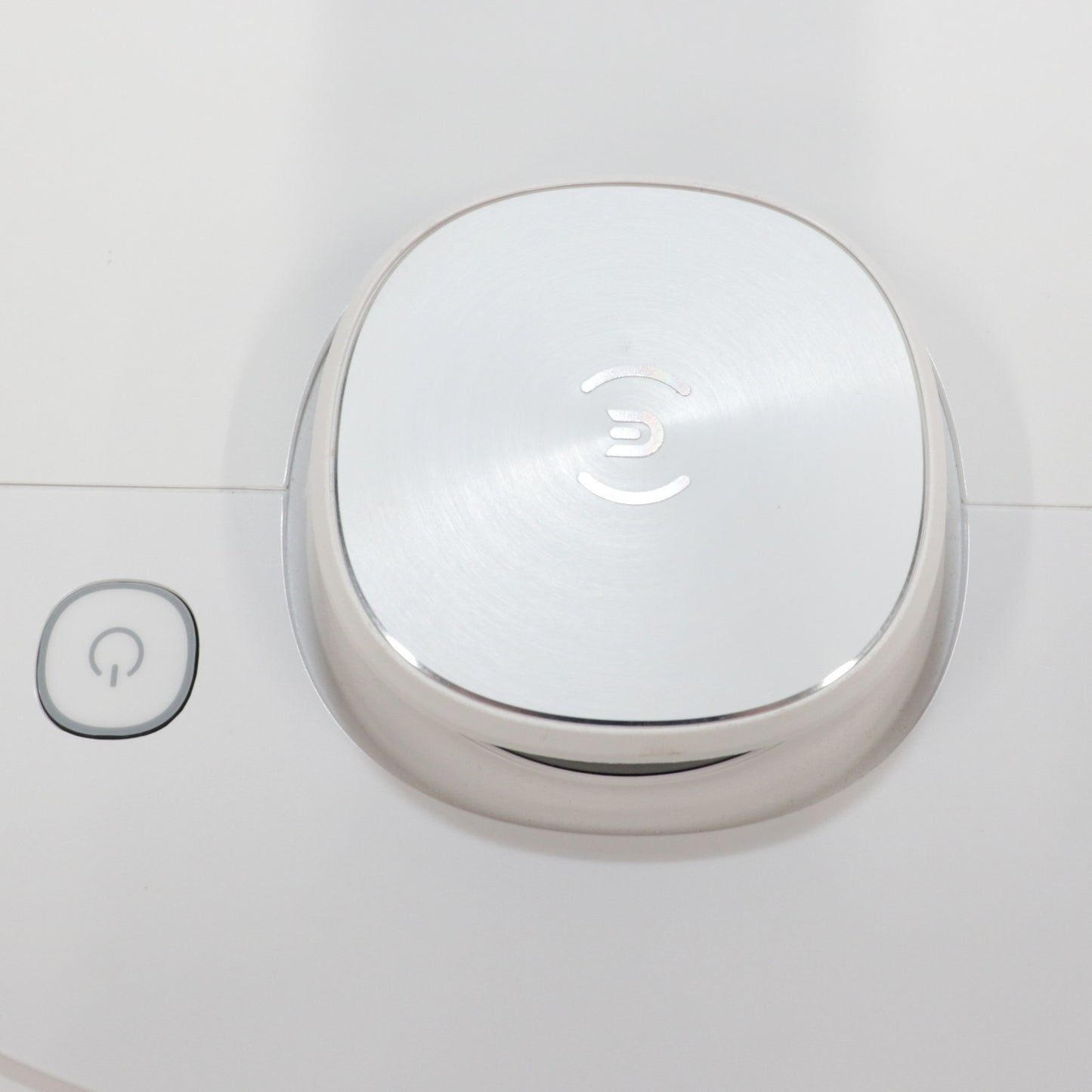 [中古(C)] ECOVACS DEEBOT T9+ ロボット掃除機 deebot-t9-plus deebot-t9-plus　[可]