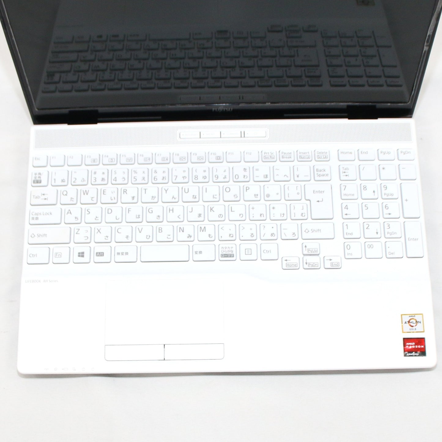[中古(B)] 商品 / 【Office非搭載】富士通 ノートPC LIFEBOOK 15.6 型 AH42/E1 256GB（Windows 10 Home 64bit）　fmva42e1w1  [良い]
