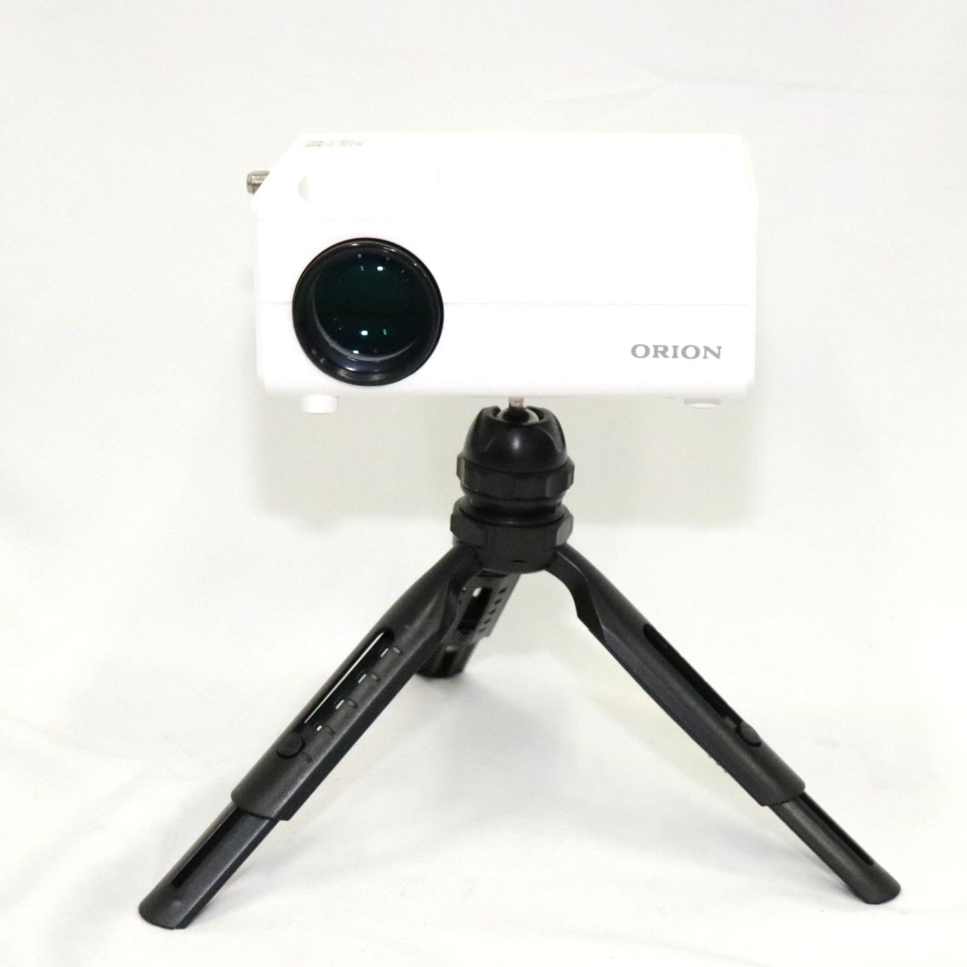 [中古(A)] ORION テレビチューナー付きプロジェクター OP-1001W  op-1001w [非常に良い]