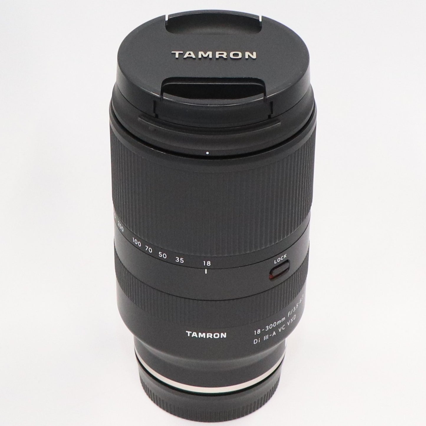 タムロン 18-300mm F/3.5-6.3 Di III-A VC VXD 高倍率ズームレンズ(SONY Eマウント用) tamron-18300-f3563-e   整備済みアウトレット品 [中古(B)]