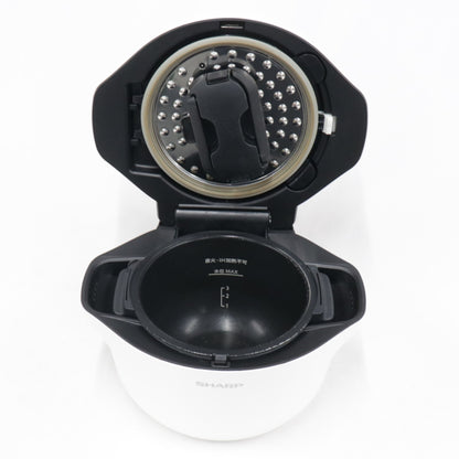 [中古(C)] シャープ ヘルシオ ホットクック KN-HW16G-W 2〜4人用 1.6L容量 kn-hw16g-w ホワイト [可]