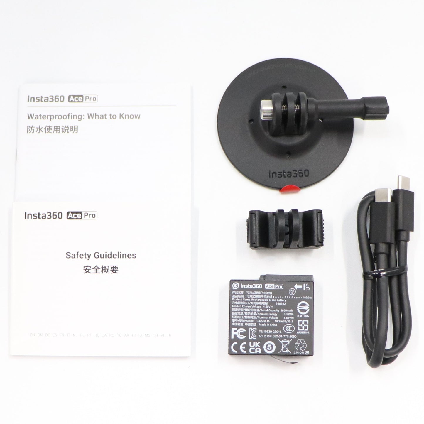 Insta360 Ace Pro アクションカメラ　insta360-ace-pro   整備済みアウトレット品 [中古(C)]