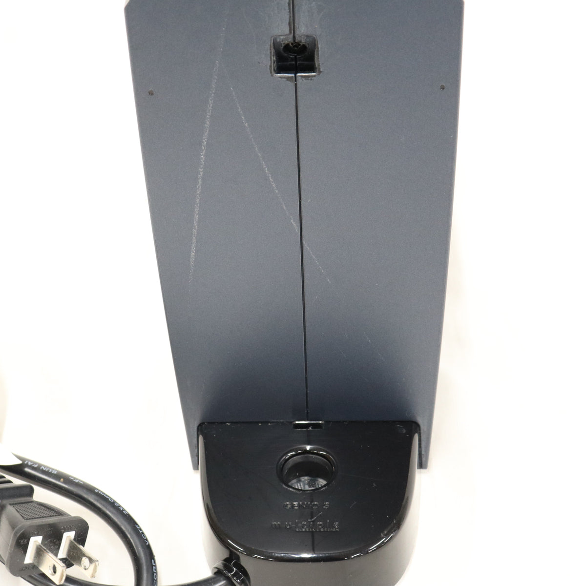 NESCAFÉ(ネスカフェ) ドルチェ グスト ジェニオ エス タッチ EF1058（アイスコーヒーブレンド16杯分付き） ef1058sg  スペースグレイ 整備済みアウトレット品 [中古(C)]