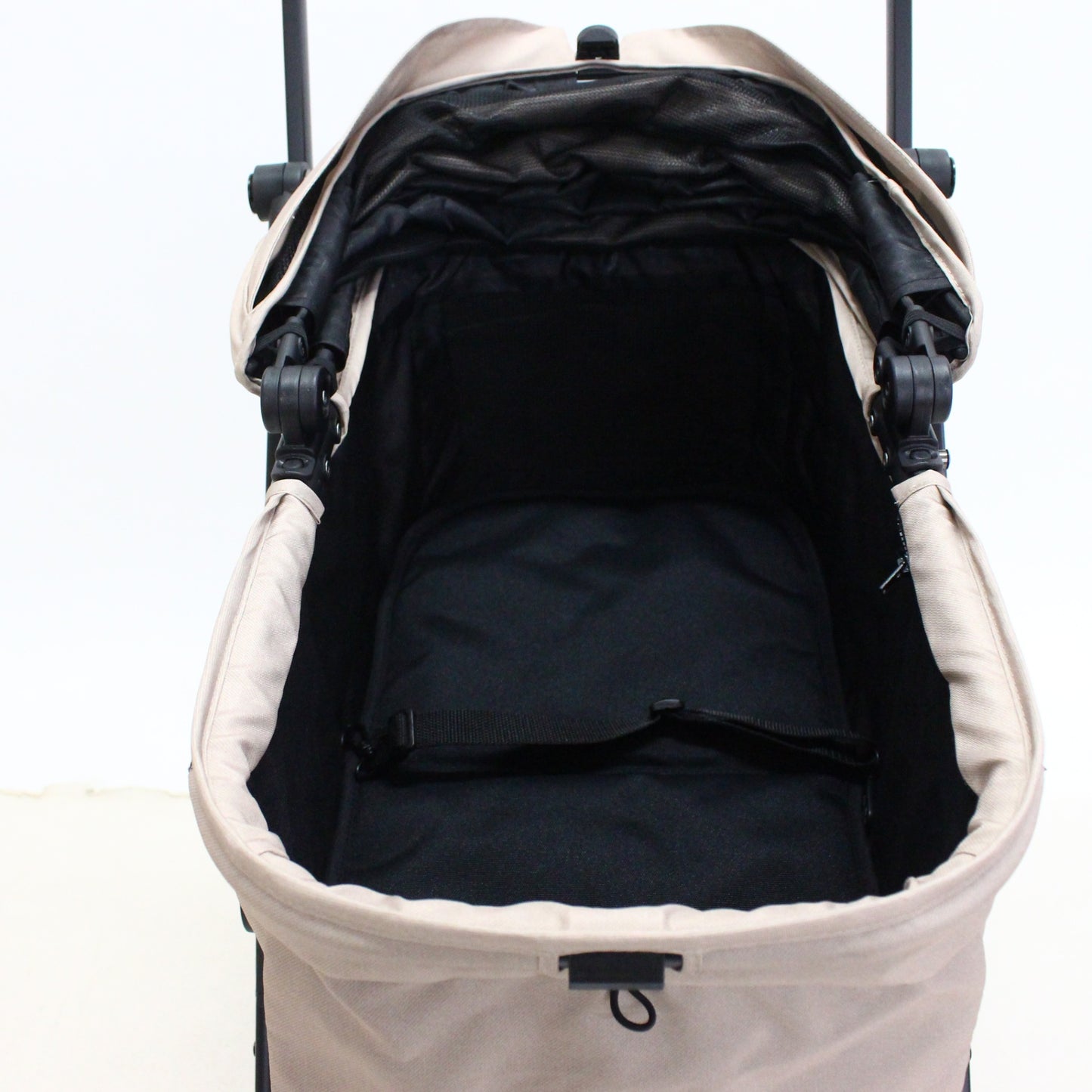 [中古(C)] コンビ ペット用カート フィカゴー フリートゥーゴー2 ヒュッゲベージュ4711233391501　[可]