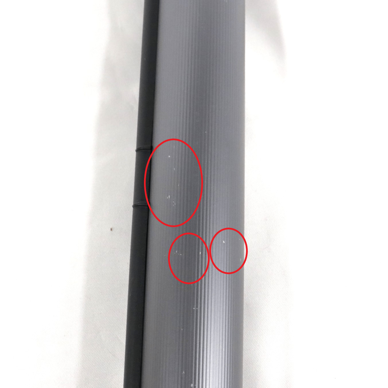 [中古(B)] シャープ RACTIVE Air コードレススティッククリーナー掃除機 EC-KR1 ブラック ec-kr1  [良い]