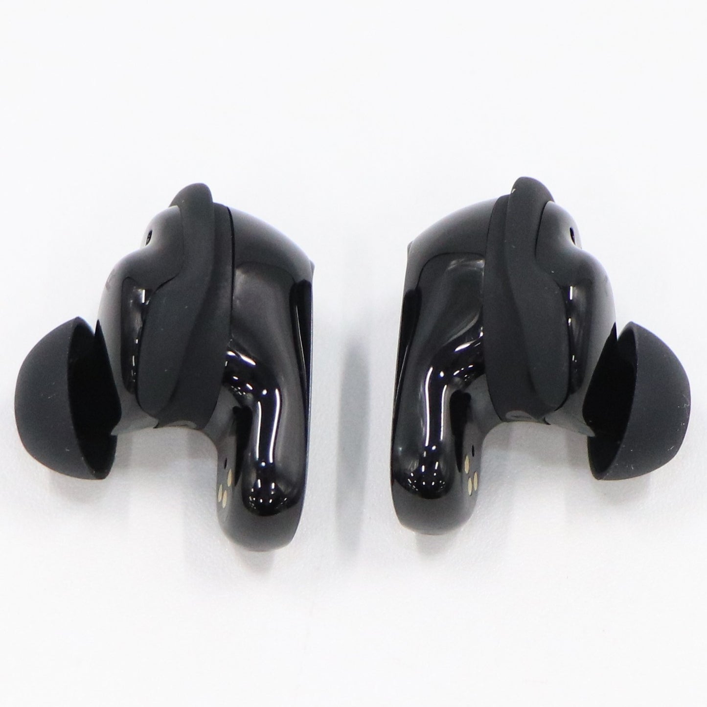 [ジャンク] Bose QuietComfort Ultra Earbuds ワイヤレスイヤホン　qc-ultra-earbuds-b ブラック[難あり(D)]