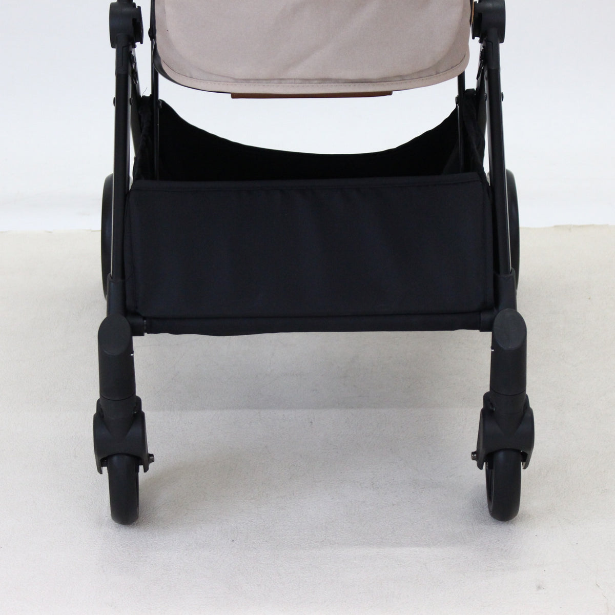 コンビ ペット用カート フィカゴー フリートゥーゴー2 4711233391501  ヒュッゲベージュ 整備済みアウトレット品 [中古(C)]