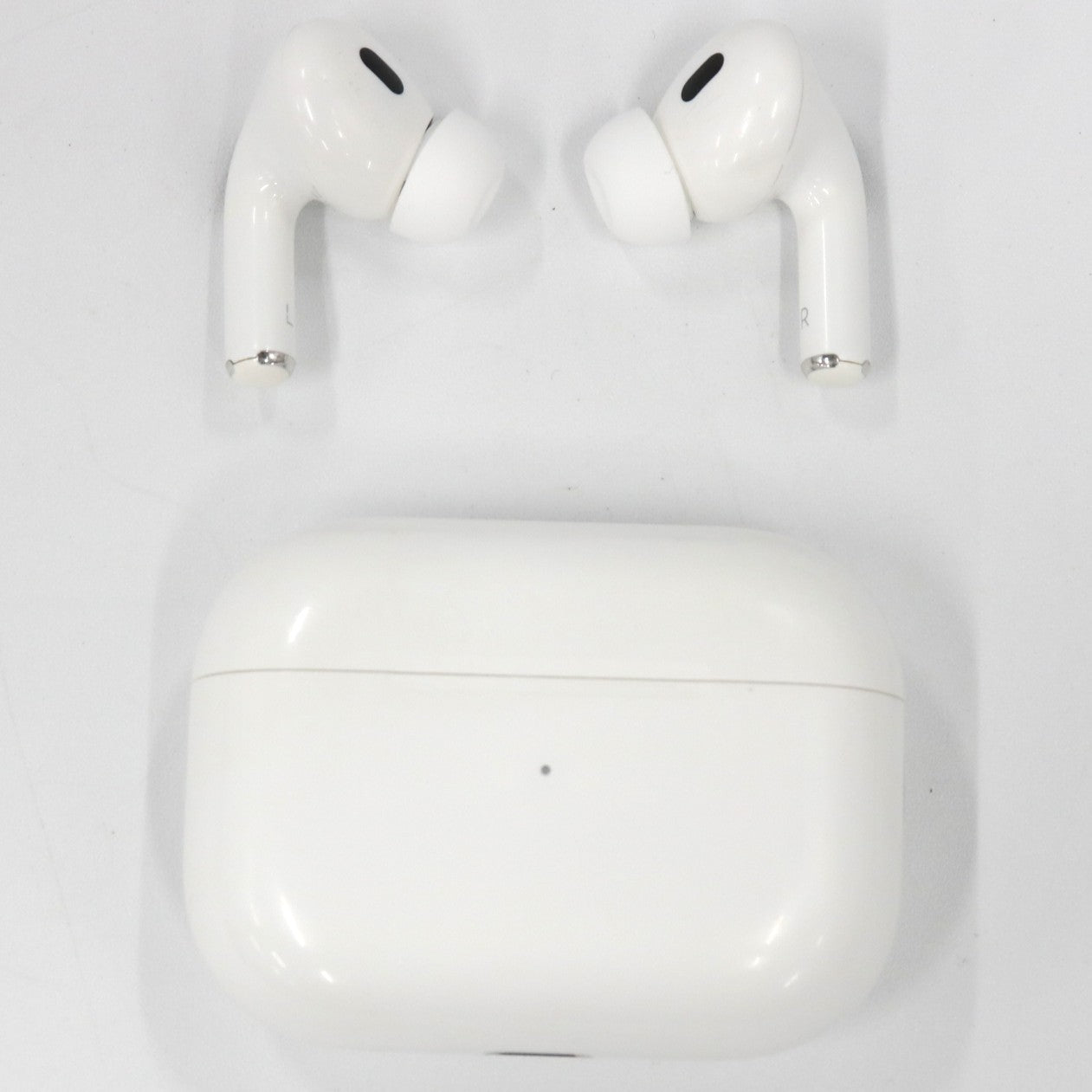 [中古(C)] Apple AirPods Pro 第2世代 MTJV3J/A（USB-C）ワイヤレスイヤホン　mtjv3j-a[可]