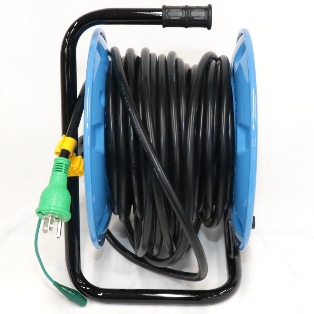 [中古(B)] 日動工業 電工ドラム 100V 防雨防塵型 NPW-E23 アース付 20m npw-e23  [良い]