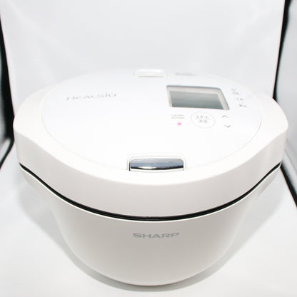 シャープ ヘルシオ ホットクック KN-HW24G 2〜6人用 2.4L容量　kn-hw24g-w  ホワイト 整備済みアウトレット品 [中古(C)]