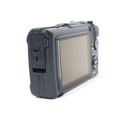 OM SYSTEM 防水カメラ Tough TG-7 コンパクトデジタルカメラ　tg-7-b  ブラック 整備済みアウトレット品 [良い(B)]