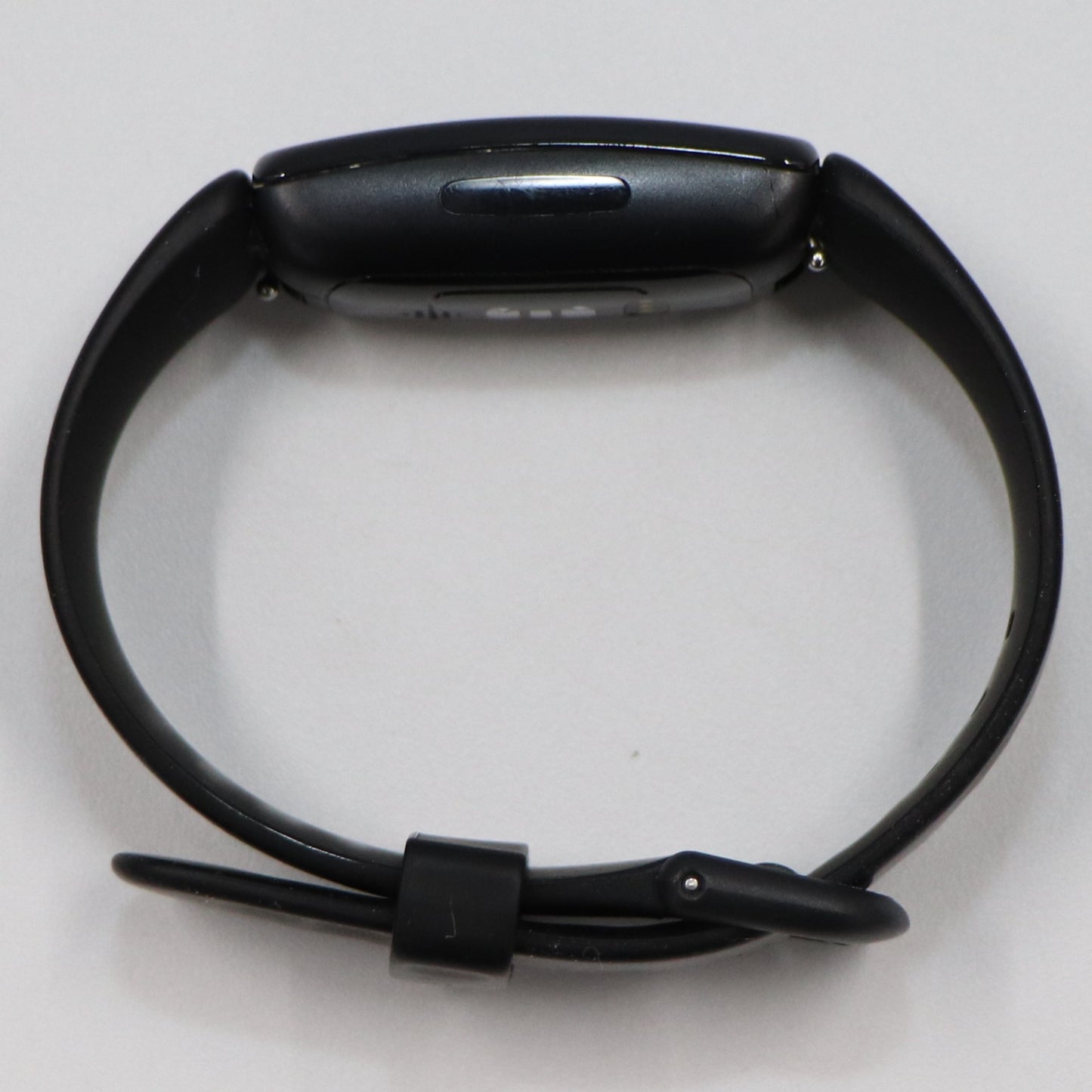 [中古(C)] Fitbit Inspire2 フィットネストラッカー Black ブラック L/Sサイズ fb418bkbk-frcjk　[可]