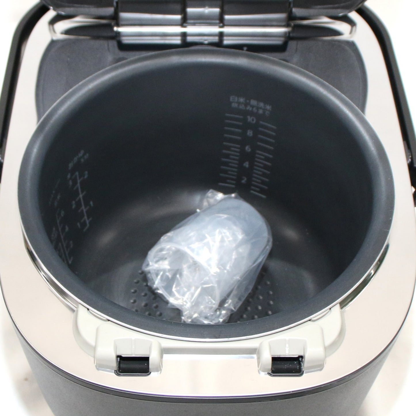 [中古(B)] [10合炊き]Panasonic（パナソニック）可変圧力IHジャー炊飯器 SR-M18A-K　sr-m18a-k ブラック [良い]