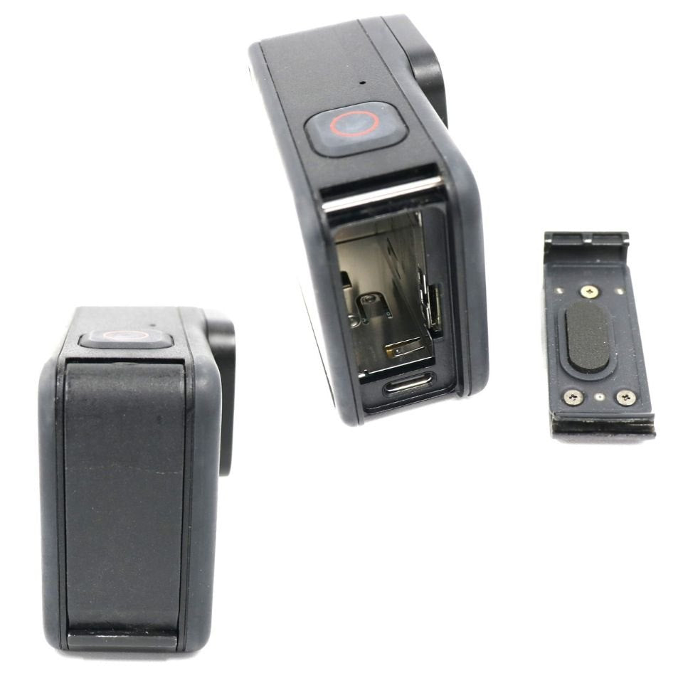 GoPro HERO10 Black アクションカメラ アクセサリーセット  hero10-black   整備済みアウトレット品 [中古(C)]