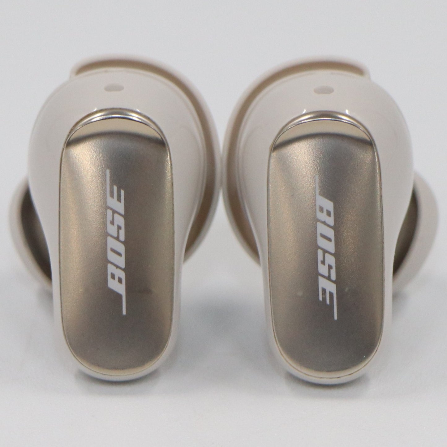 [中古(A)] Bose QuietComfort Ultra Earbuds ワイヤレスイヤホン ホワイトスモーク[非常に良い]