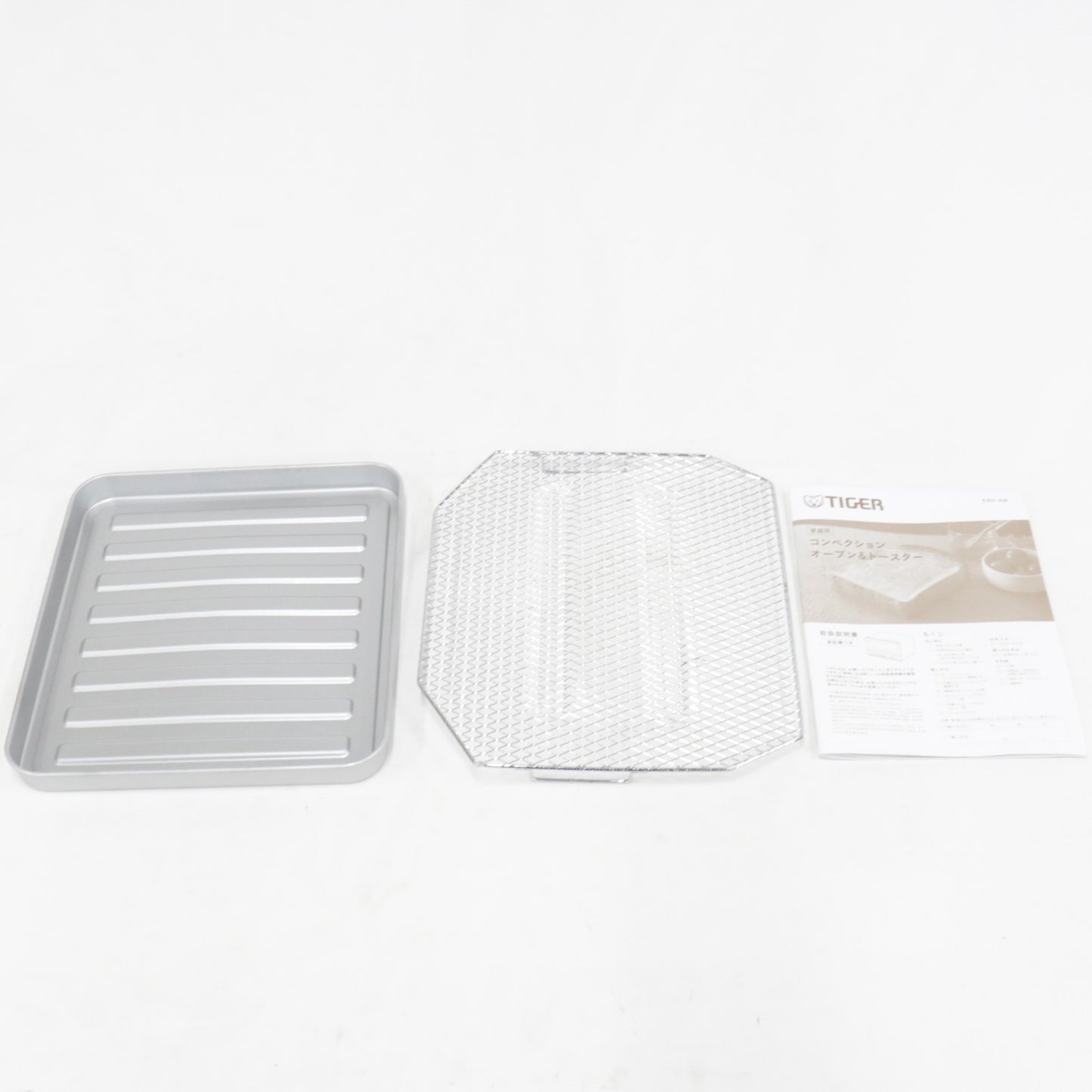[中古(C)] [4枚焼き]タイガー コンベクションオーブン＆トースター〈やきたて〉 KAV-A130 kav-a130-w マットホワイトkav-a130-w　[可]