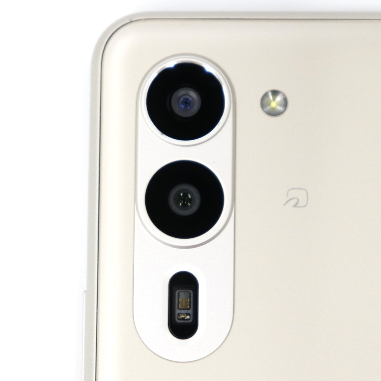 新品未使用 arrows we2 plus lljmio版 シャンパンシルバー Amazon | arrows(アローズ) We2 Plus M06 (シャンパンシルバー) 【正規