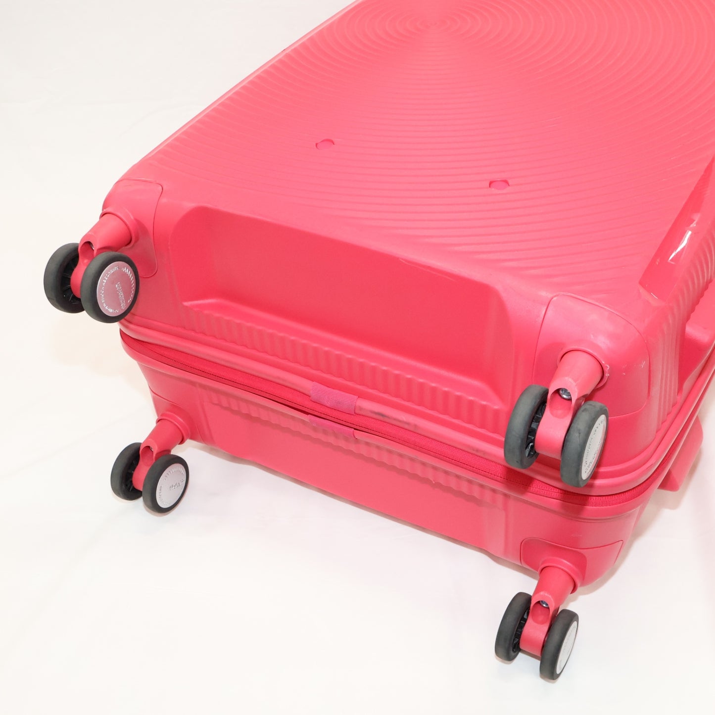 [8-10泊向けサイズ]AMERICAN TOURISTER CURIO スピナー75 エキスパンダブル 98L/拡張時114L ハードスーツケース americantourister-curio75-2-rb  ラズベリー 整備済みアウトレット品 [中古(C)]